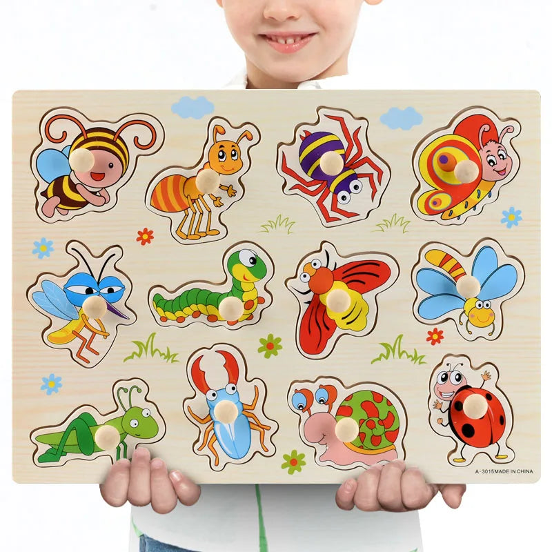 Puzzle enfant premier âge en bois éducatif.