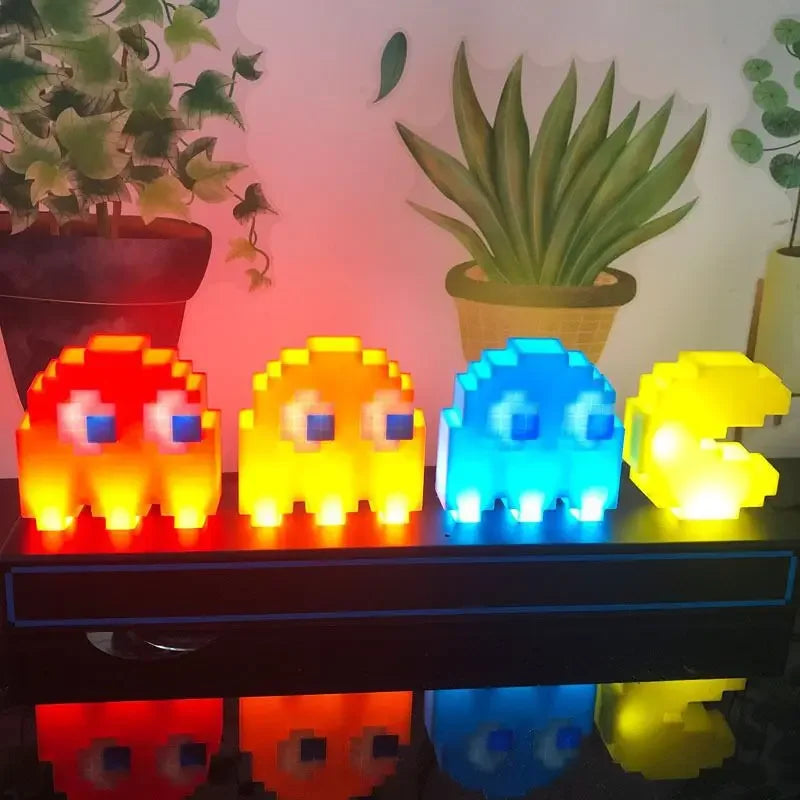 Lampe LED Univers PAC MAN 30cm/10cm, connectique USB , plusieurs modes lumineux activables