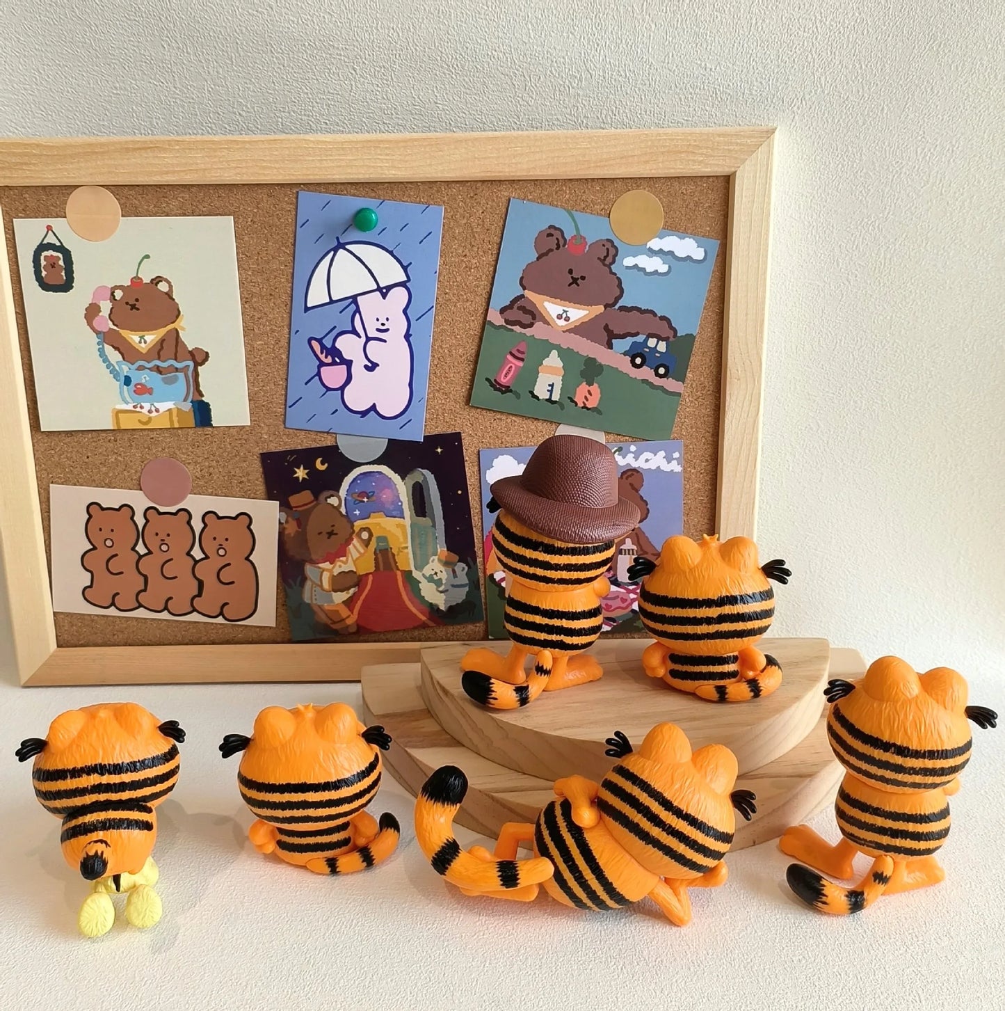 Lot de 6 Figurines Univers Garfield , taille de 5.8cm à 9.3cm